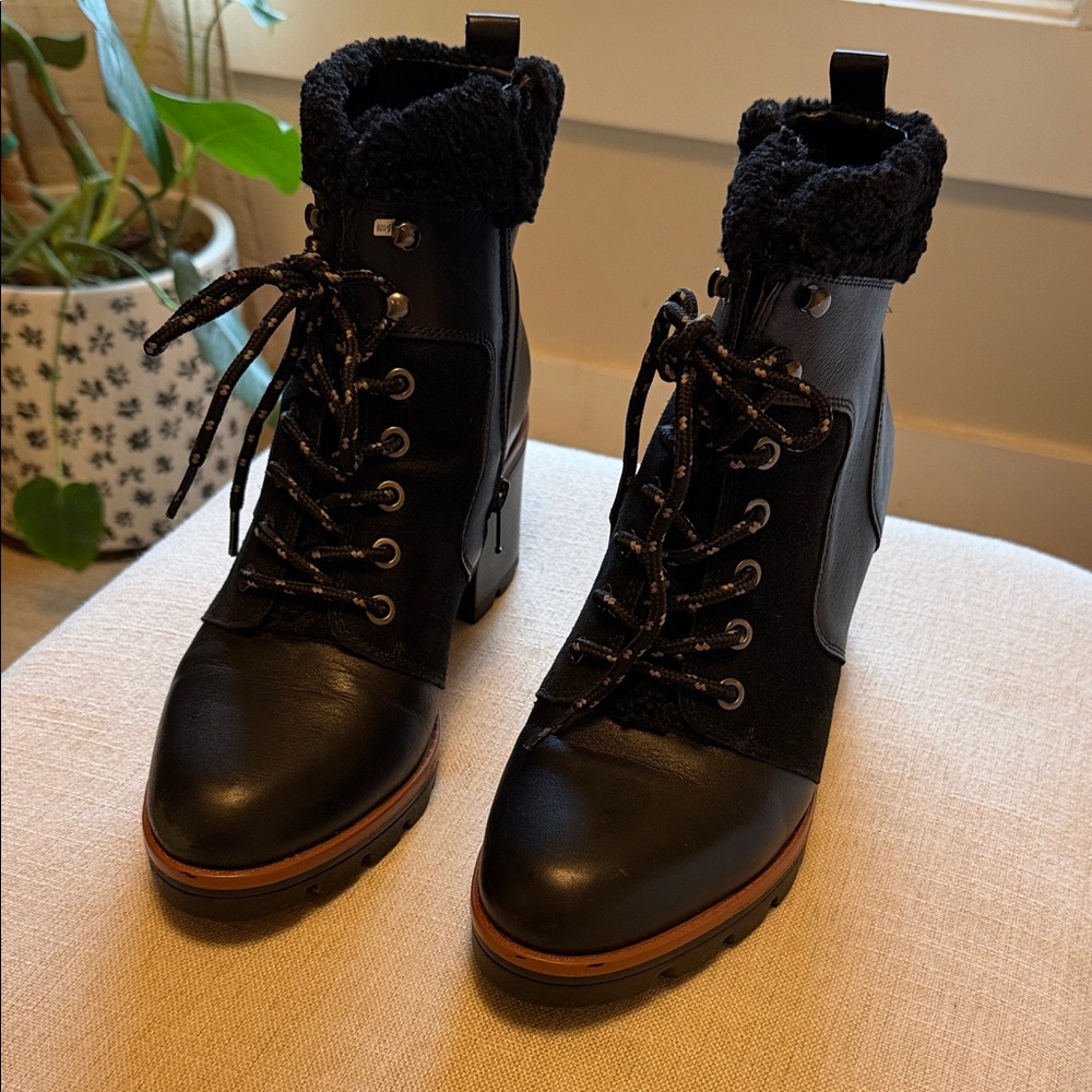 Black Women's Lace-Up Ankle Boots